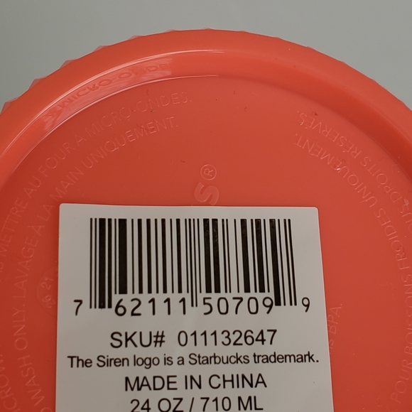 New Starbucks Summer 2022 Bling Studded Dragon Fruit 24oz Tumbler Venti - Picture 4 of 4